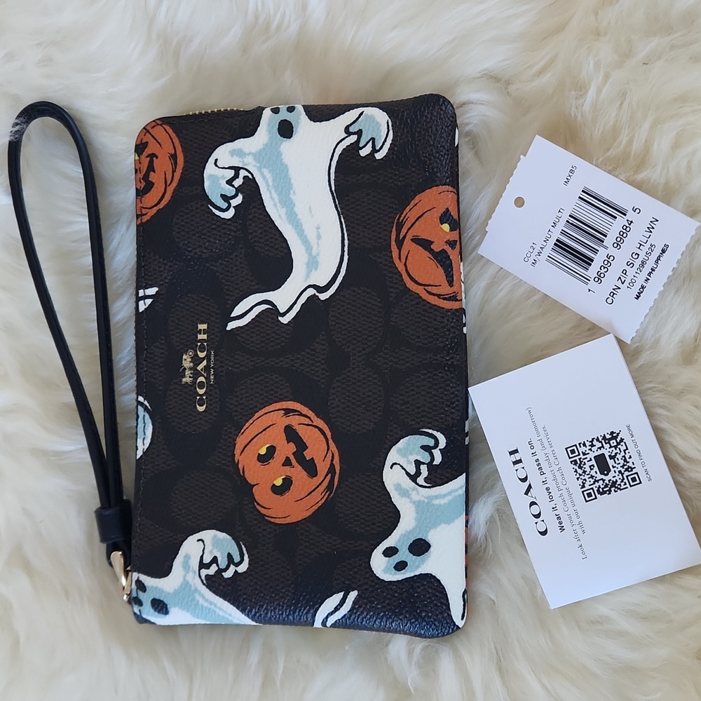 Adorable NWT Coach Halloween Corner Zip Signature Wristlet Wallet 🧡🎃👻🖤🎁 - Picture 12 of 15